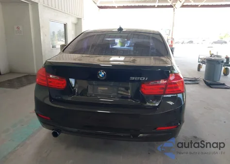 2015 BMW 320I z USA, uszkodzony, nr VIN WBA3B1G50FNT64152